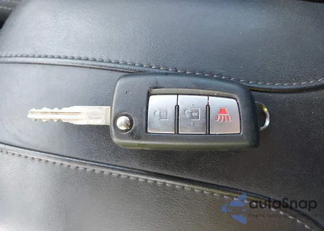 2019 Nissan Rogue S z USA, uszkodzony, nr VIN 5N1AT2MT1KC814523